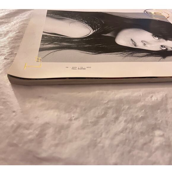 LOUIS VUITTON THE BOOK #1 Catalog Not for Sale Collection Fashion 2014 English - Picture 2 of 16